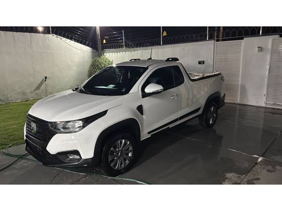 FIAT STRADA 1.3 FIREFLY FLEX FREEDOM CS MANUAL FIAT STRADA 1.3 FIREFLY FLEX FREEDOM CS MANUAL